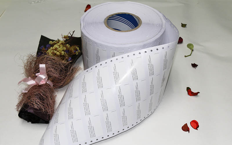 不幹膠印刷,彩色不幹膠印刷,标簽印刷